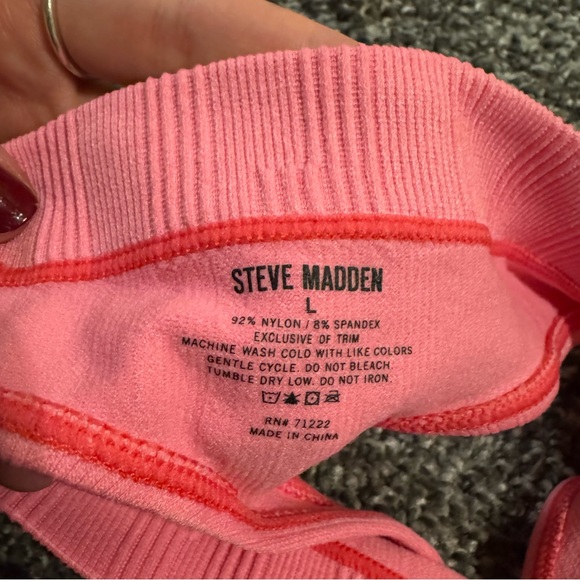 NWT ⭐️ Steve Madden Thongs - Picture 7 of 8